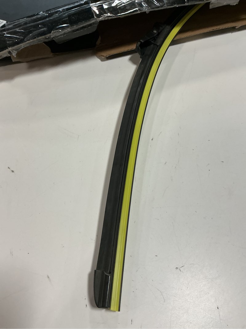 Condition photo showing Good Condition for DOG TAIL Windshield Wiper Blades for My Car 26"+19" with Multiple Adapter for Most Vehicle, Automotive Replacement All-Season OEM Front Windshield Wiper Blades Set with Durable Rubber Formula