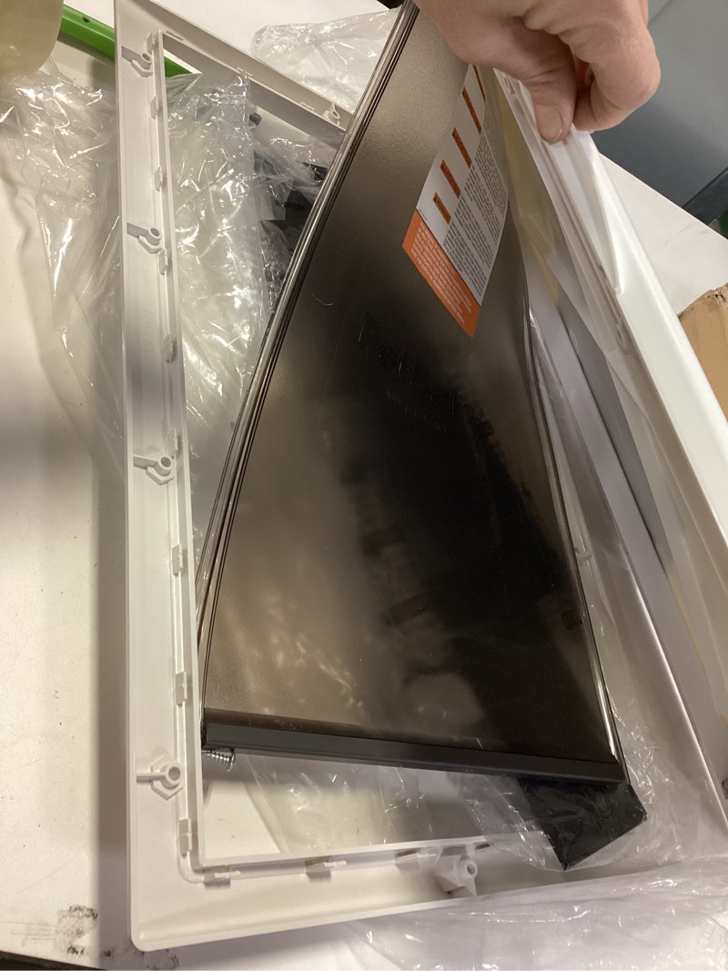 Condition photo showing New/Like New for PetSafe Plastic Pet Door - Easy Install for Wood, PVC Metal & Paneled Doors - Rust-Free Plastic Frame - Flap Dimensions 10 1/4" W x 16 1/4" H - for Large Dogs Weighing Up to 100 lb