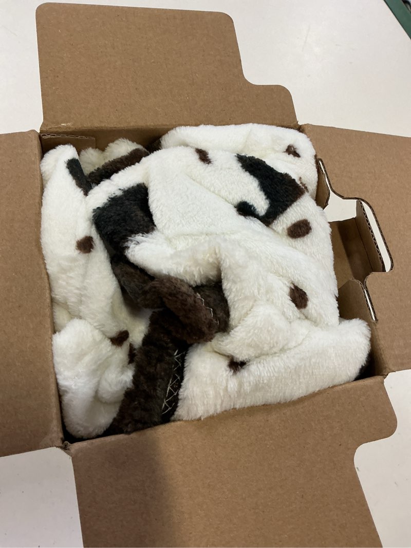 Condition photo showing New/Like New for cow print blanket ultra soft flannel throw blanket for couch bed, cute cozy lightweight all-season fleece blanket, gift for women & girls, 50×60 inches black & white black cow throw