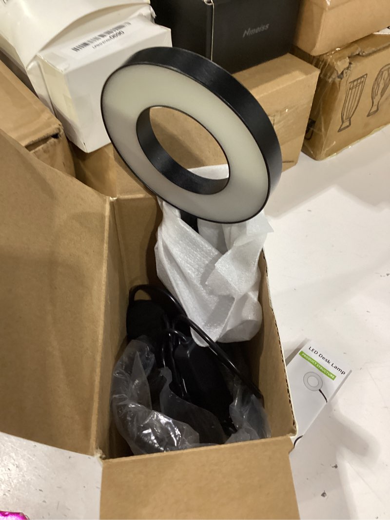 Condition photo showing Good Condition for woputne desk lamp clip light, 10 dimmable brightness 3 light modes reading light, clamp bedside lamp for painting, craft, study (black) black-classic