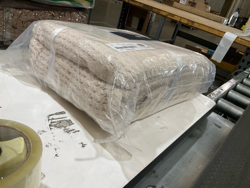 Condition photo showing Good Condition for bedsure gentlesoft 100% cotton throw blanket for couch 50x70 inches - cooling breathable and soft for summer, waffle weave throw blanket for office, white 01 white throw xl (50" x 70")