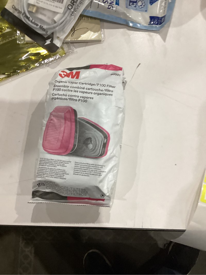 Condition photo showing New/Like New for 3M 60921 P100 Respirator Cartridge/Filter, NIOSH Approved, 1 Pair, OV/P100, Helps Protect Against Organic Vapors, Asbestos, Silica, and Particulates, Painting, Chemical Clean-up, Maintenance