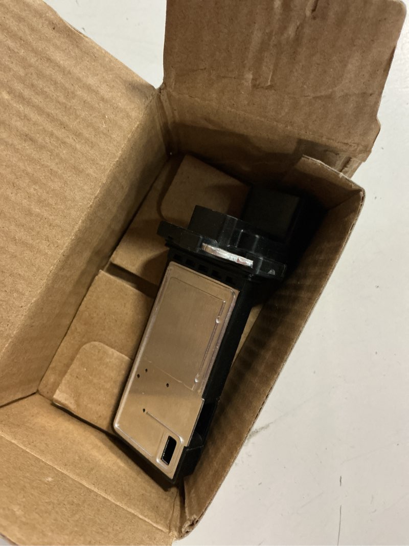 Condition photo showing Good Condition for mass air flow sensor maf meter compatible with chevrolet malibu 1.5l 2016-2020 & cadillac ats 2013-2019; ct6 2016-2020 replace oe 23118170 23366103 20787043