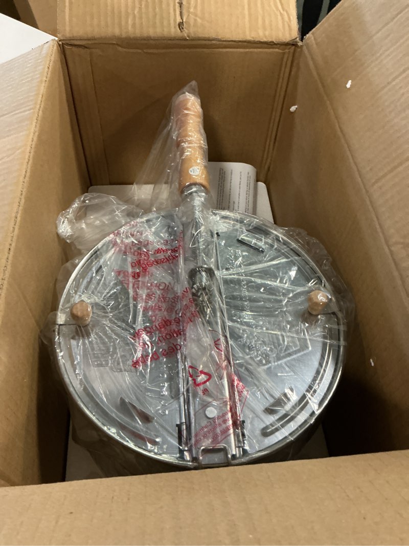 Condition photo showing Good Condition for Great Northern Popcorn Original Stainless Stovetop 6-1/2 Quart Popcorn Popper