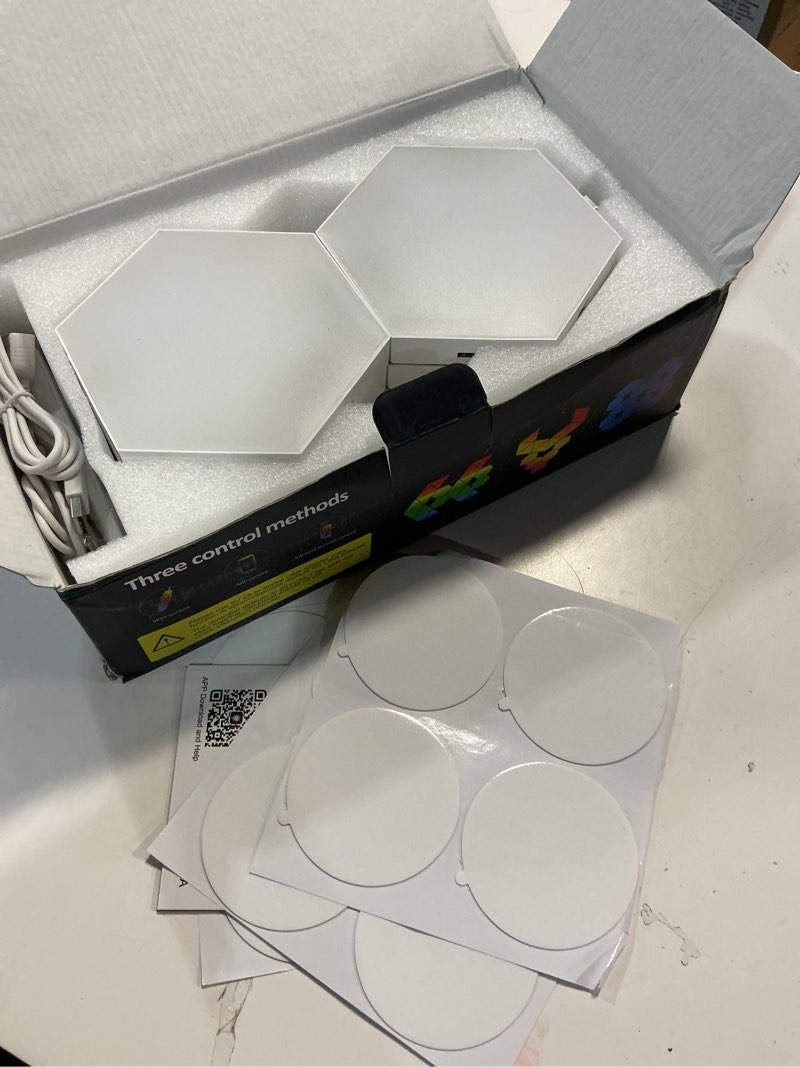 Condition photo showing Good Condition for Large Hexagon Lights 8Pack LED Gaming Panel - RGB Led Hex Light Panels Remote & App Control Geometry Night Lamp DIY Hexagon Smart Wall Lights Sync to Music for Room Bar Decor Gaming Setup