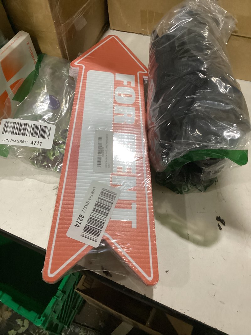 Condition photo showing New/Like New for red for rent arrows yard sign double sided with stakes large 16 inch by 5 inch arrow bright rental property signs (6)