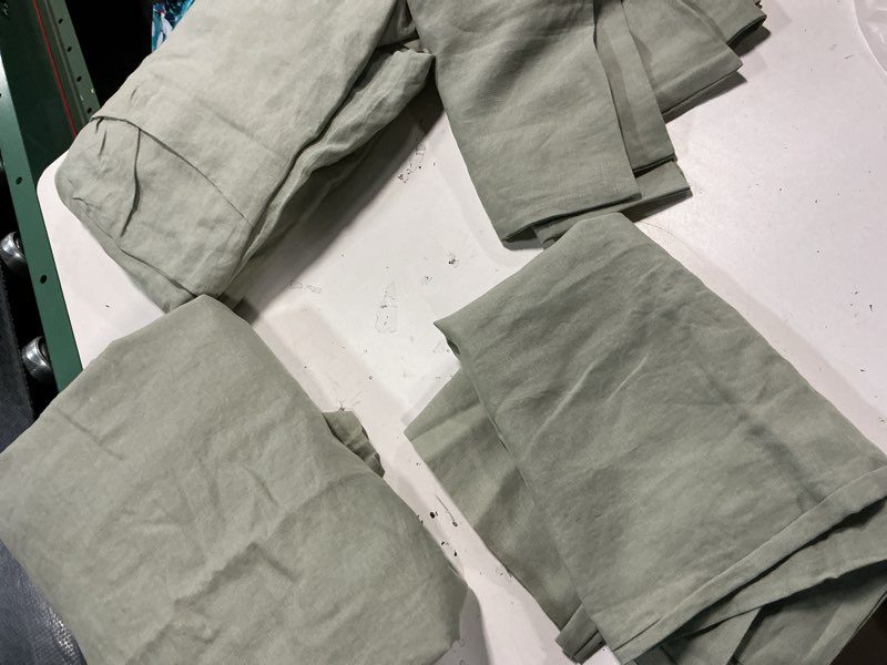 Condition photo showing Good Condition for quince, european linen sheet set, (4 pcs)queen, willowleaf