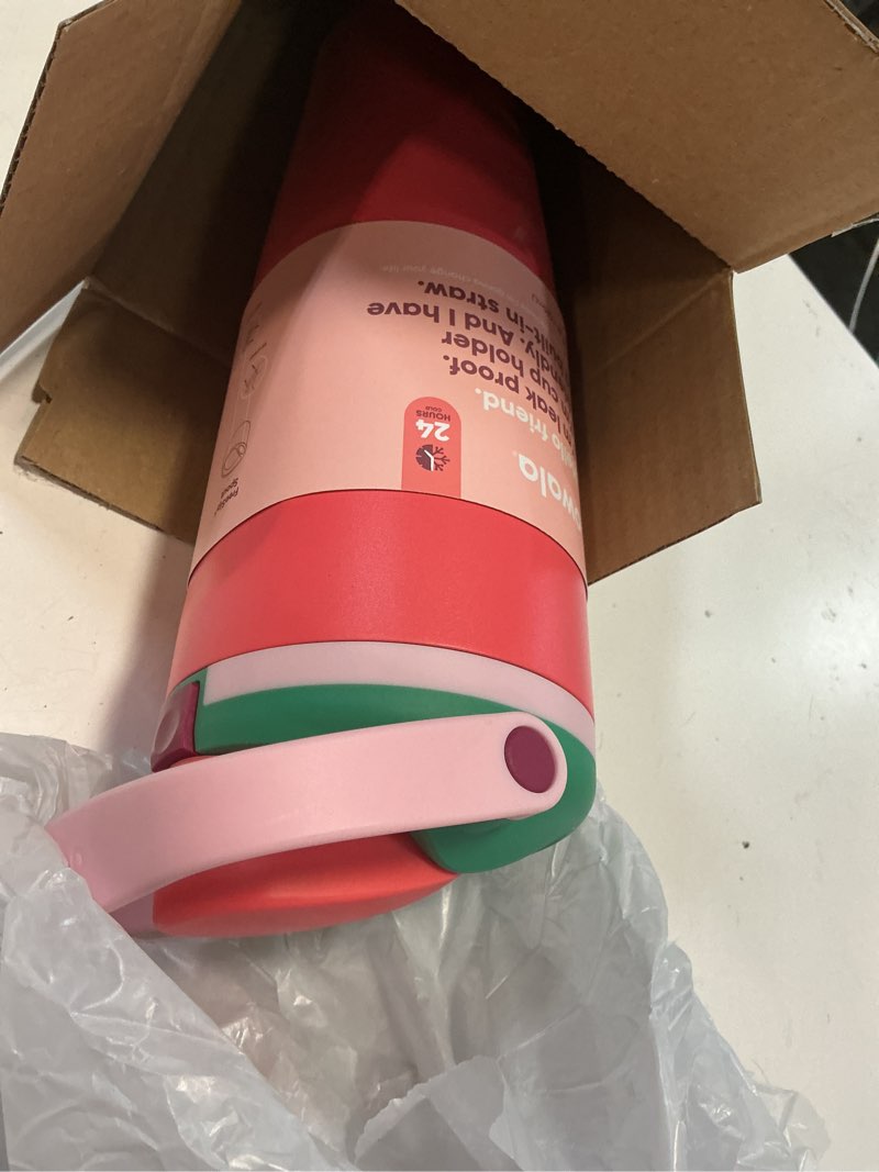 Condition photo showing New/Like New for owala freesip sway insulated stainless steel water bottle with two-way spout, built-in straw and bucket handle, made for travel, school, and sports, 40oz, bpa free, leak proof, strawberry fields strawberry fields 40 ounces