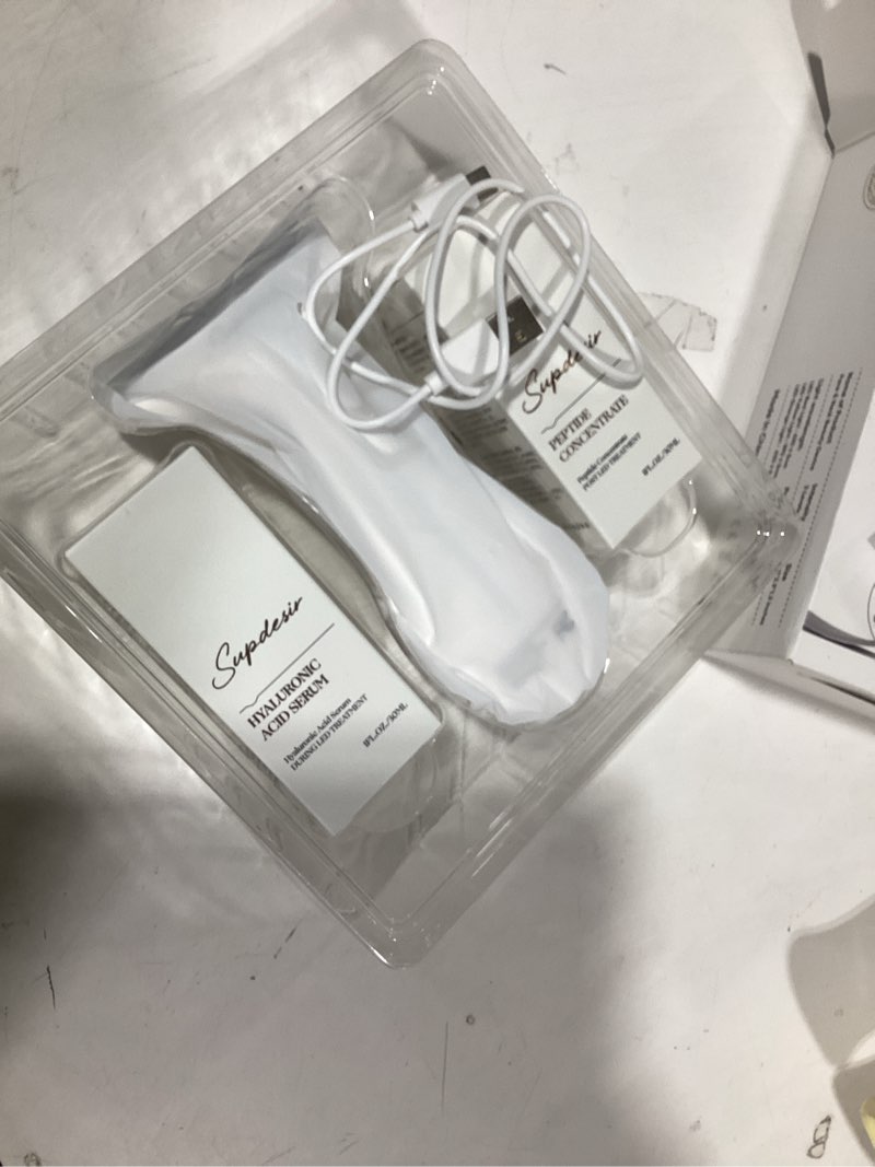Condition photo showing Good Condition for 3-in-1 for Aurora Red Light for Face & Neck Beauty Massager, with Suction, Vibration, Heat, 3 Light Therapies for Skin Glow, Face Lift, Neck Firm, White