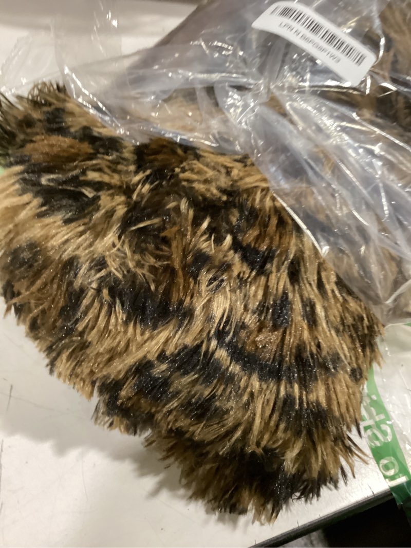 Condition photo showing Good Condition for xege 20x54 fluffy leopard print body pillow cover, cheetah print plush fuzzy faux fur body pillowcase with zipper, farmhouse shaggy furry long pillow cover for pregnant women side sleeper, brown 54" x 20" (pack of 1) cheetah print brown