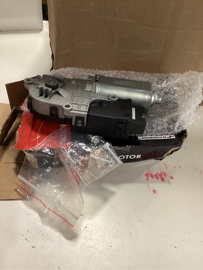 Condition photo showing New/Like New for apremium sunroof motor srm5790d
