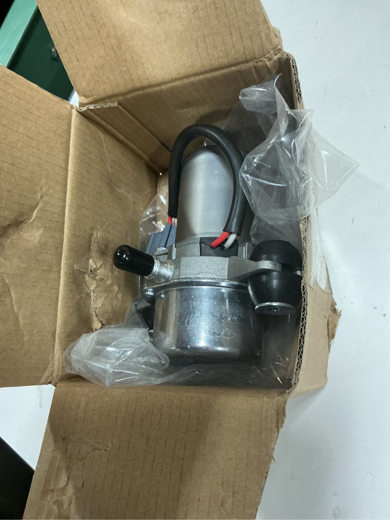 Condition photo showing Good Condition for brake vacuum pump for chevrolet cruze impala malibu for cadillac cts xts for buick for volvo c30 s40 c70 xc90 brake booster auxiliary pump assembly 20804130 20939309 replacement