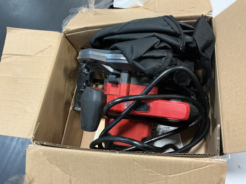 Condition photo showing As Is for skil 5280-01 15 amp corded electric 7-1/4   circular saw