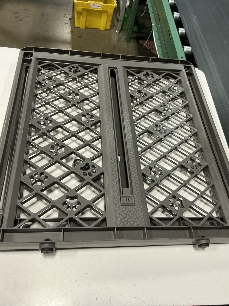 Condition photo showing Good Condition for mypet north states paws portable pet gate: 26-40" wide. pressure mount. no tools needed. made in usa, 23" tall, expandable, durable dog gates for doorways, fieldstone gray
