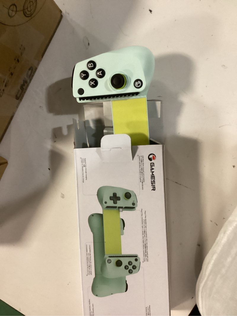 Condition photo showing Good Condition for gamesir x5 lite mobile gaming controller for android, iphone 15/iphone 16 series, ipad mini 7(usb-c), type-c phone controller with hall effect sticks, turbo function for call of duty, genshin impact, minecraft, plug and play gamepad(wasabi)