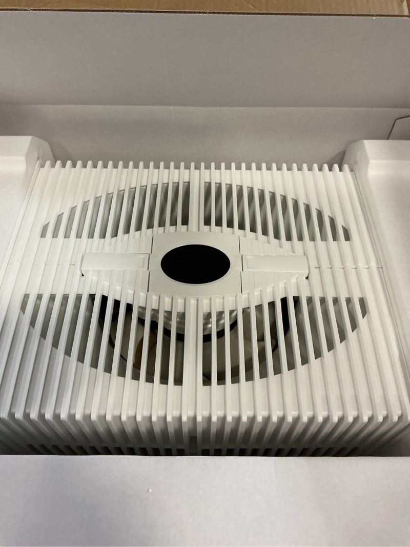 Condition photo showing Good Condition for ah550 original connect filter-free evaporative humidifier - spaces up to 645 ft² - white - wifi compatible white 645 ft²