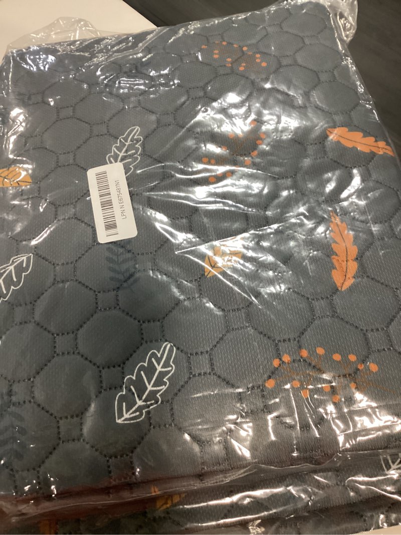 Condition photo showing New/Like New for sunheir washable pee pads for dogs extra large 48" x 60" 2-pack, reusable puppy pads pet training pads for dog playpen indoor, waterproof dog pee pads for puppy playpen, whelping pad - deep grey leaves - deep grey 48x60 inch (pack of 2)