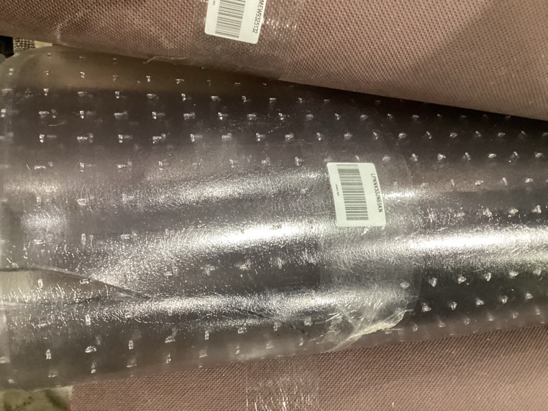 Condition photo showing Good Condition for ES Robbins High Pile Carpet Chair Mat, Rectangle 46"x60" Beveled Edge Rectangle 46" x 60" Beveled Edge