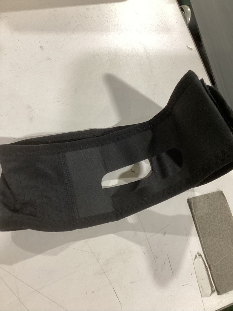 Condition photo showing New/Like New for chin strap for sleeping - anti snoring devices - comfortable stop snoring solution - adjustable breathable sleep apnea devices - simple and effective anti snoring chin strap (black)