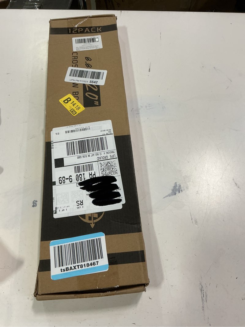 Condition photo showing Good Condition for Crossbow Bolts 20 22 Inch Carbon Archery Arrows 12 Pack and 6 Pack 3 Blade Hunting Broadhead Set 20inch Green White