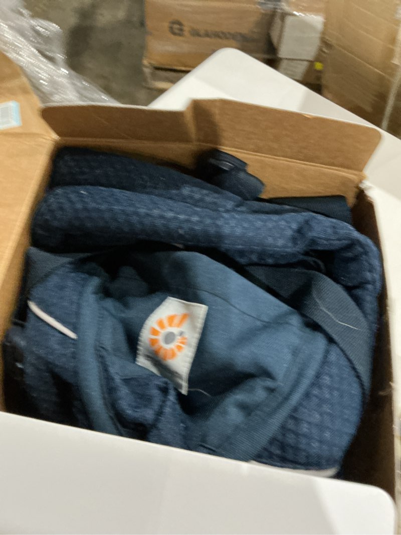 Condition photo showing Good Condition for ergobaby alta hip seat all-position breathable mesh hip seat & carrier, midnight blue midnight blue alta hip seat