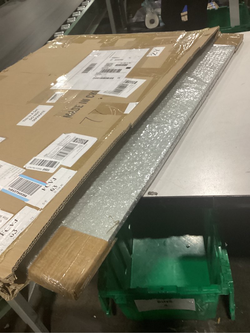 Condition photo showing Good Condition for Blulu 4 Pcs Aluminum Composite Panel 36"x24", 1/8" Thick Rectangle Composite Aluminum Sheet for Industry Crafting Handcraft DIY Projects, Brushed Silver 36"x24" Brushed Silver 4