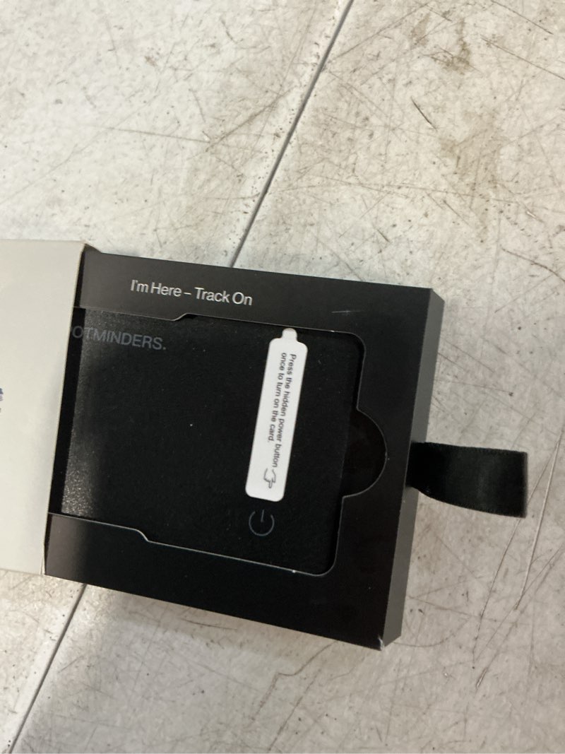 Condition photo showing New/Like New for spotminders apple mfi certified wallet tracker pro for travel credit card design works with apple find my ip68 waterproof rechargeable tracking card for wallet luggage passport 0.07in slim item finder black pro (pack of 1)