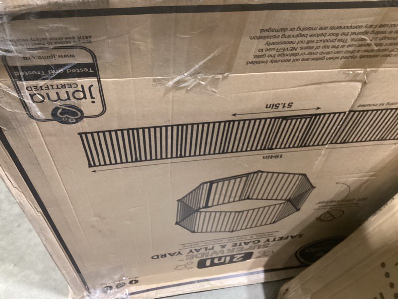 Condition photo showing Good Condition for Regalo SAFETY 194-Inch Super Wide Baby Gate & Play Yard, 2-in-1 Convertible Extra Wide Safety Barrier, Hardware Mounted for Toddlers & Pets, American Designed, American Owned, For Children 6-24 Months 50.5-192"W x 28"H White