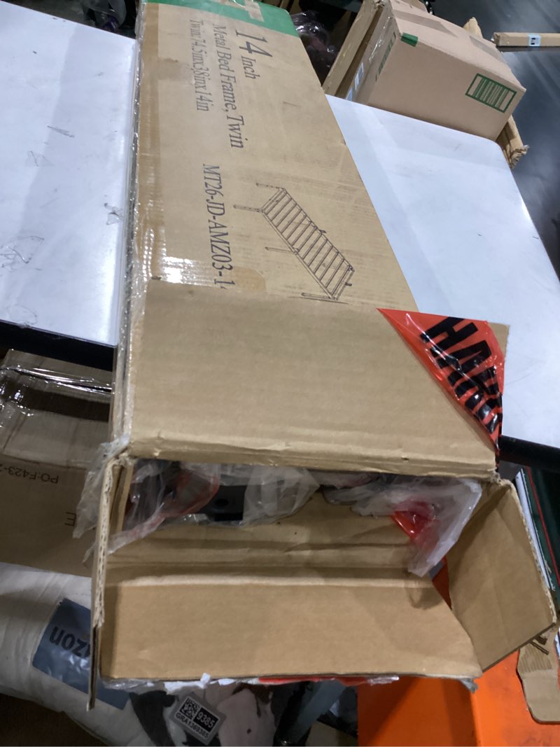 Condition photo showing Good Condition for 14 inch metal bed frame twin