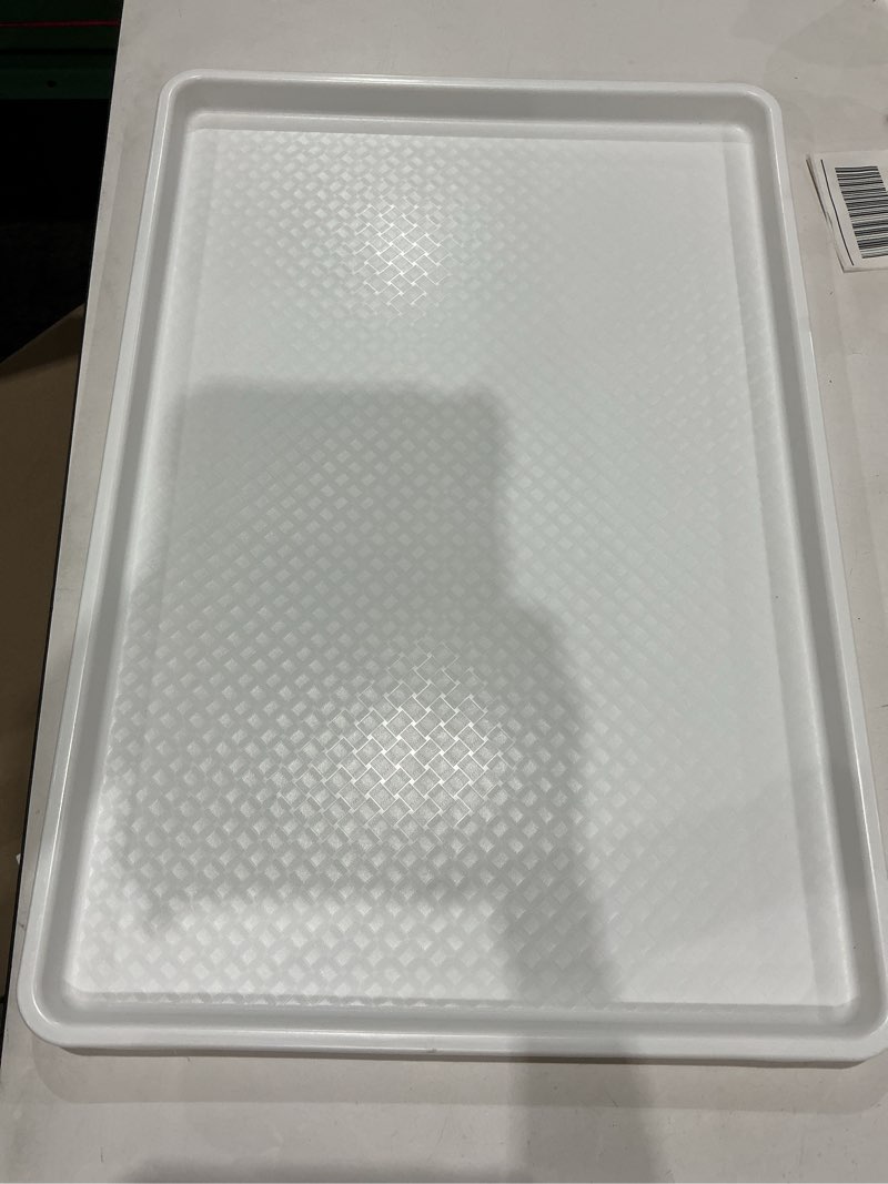 Condition photo showing Good Condition for sheet tray,plastic,18’x26