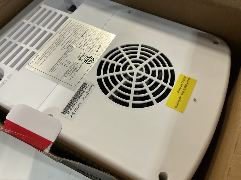Condition photo showing Good Condition for frigidaire efmis171 retro mini portable personal fridge - ideal for home, office or dorm - includes carrying handle, ac/dc wall/car charger (white)