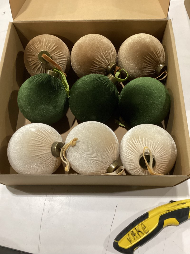 Condition photo showing New/Like New for 9 PCS Velvet Christmas Balls Ornaments 4inch& 6inch Christmas Large Ball Set for Xmas Tree Decor, Holiday Home Party (Mixed Colors 1, 4inch) Mixed Colors 1 4inch