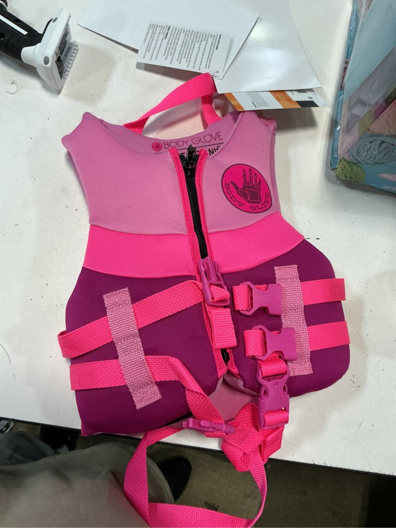Condition photo showing Good Condition for body glove infant life jacket