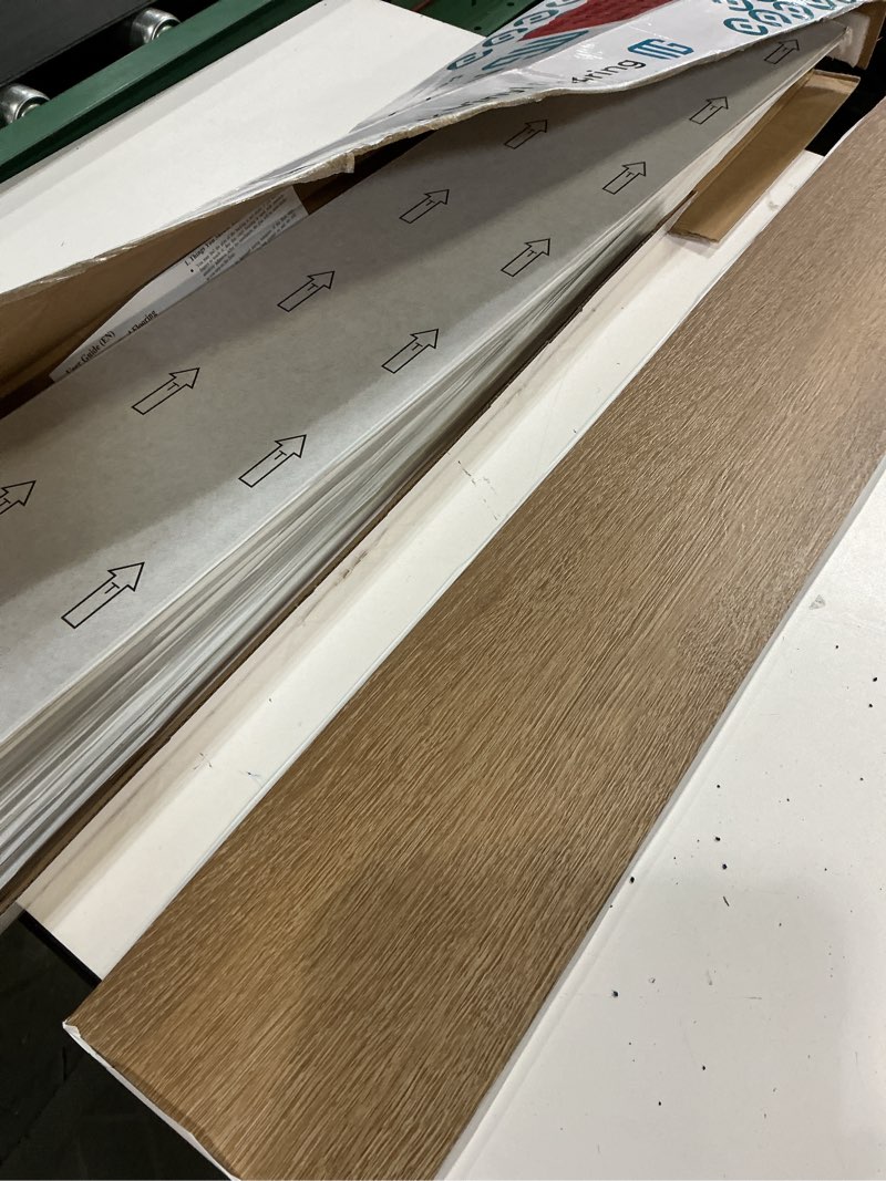 Condition photo showing New/Like New for mulgreat peel and stick floor tile, 54 sq.ft waterproof vinyl flooring, 36 pieces wood-look self adhesive luxury vinyl plank flooring for diy bathroom laundry bedroom rv kitchen (honey oak) 36×6 inches honey oak 36