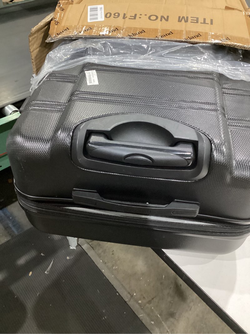 Condition photo showing Good Condition for rockland melbourne hardside expandable spinner wheel luggage, black, checked large 28\"