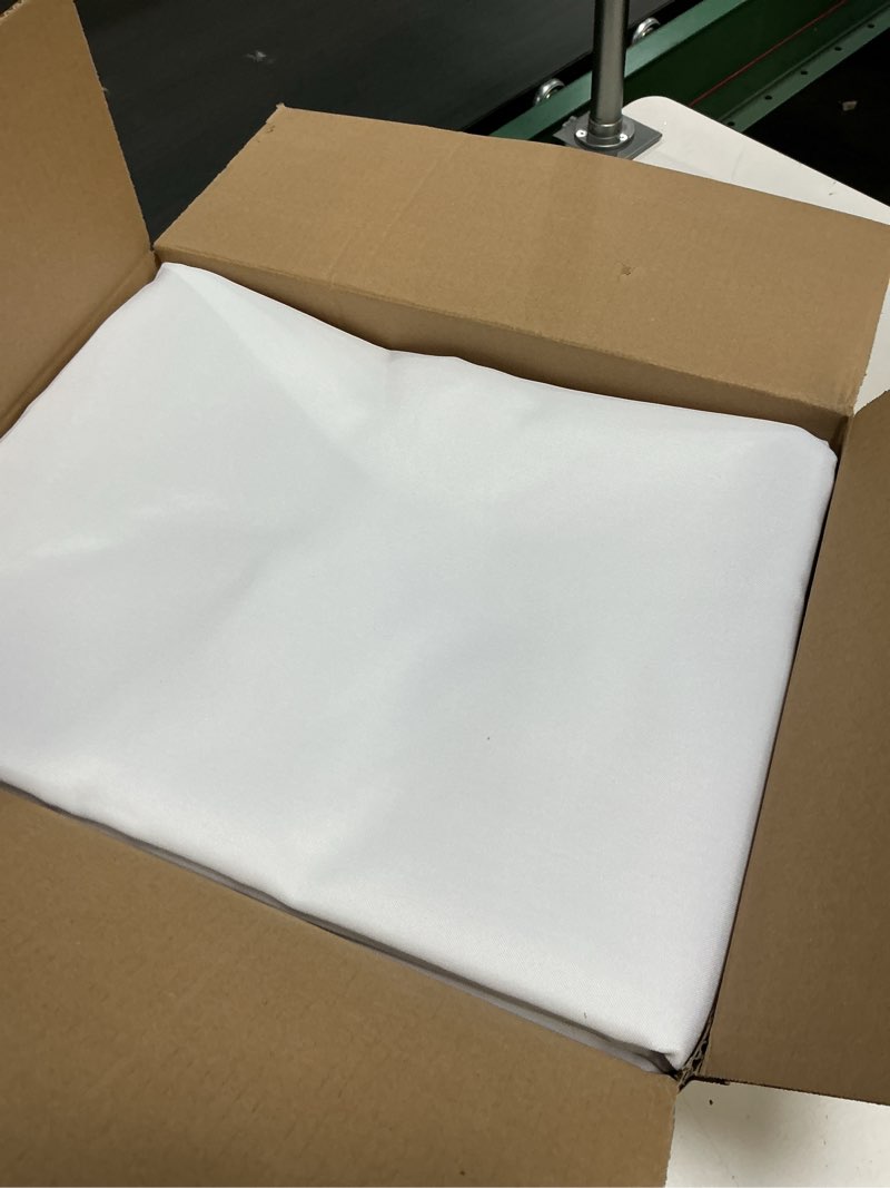 Condition photo showing Good Condition for 10-Pack White Tablecloths for Rectangle Tables, 60 x 102 Inches, Stain-Resistant Polyester Fabric for 6 Foot Tables - Washable Table Covers for Weddings, Banquets, Birthday, Parties, Events White 60x102 In, 10 Pack