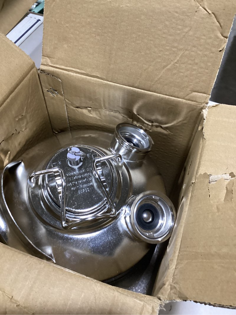 Condition photo showing Good Condition for 2.5 gallon cleaning keg, beer line cleaner used for beer line cleaning with 2d coupler, 2.5 gallon keg dispenser cleaning kit (10l)