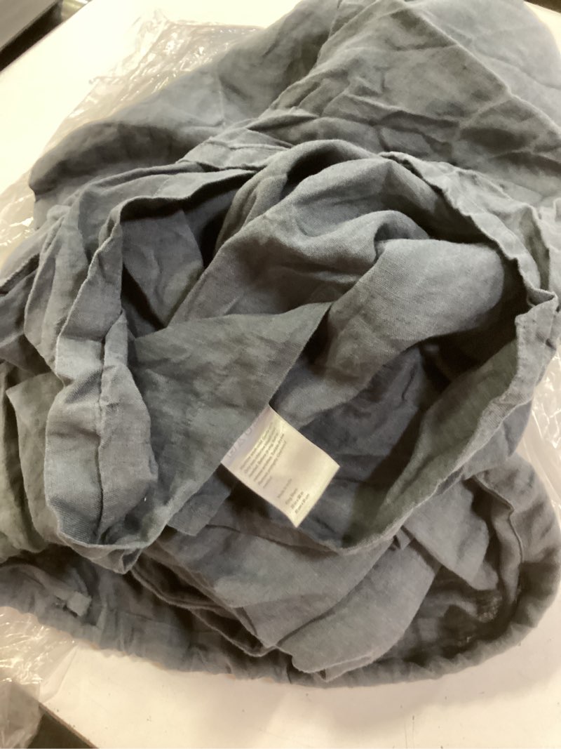 Condition photo showing Good Condition for european linen duvet cover set size: king/cal king