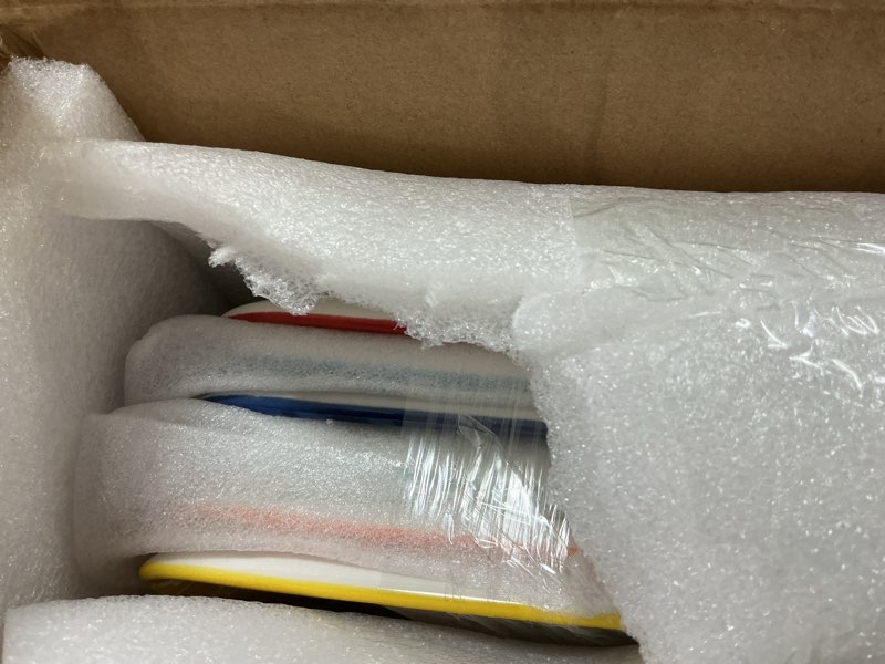 Condition photo showing Good Condition for selamica ceramic 8 inch rectangular salad plates, dinner plates, pasta dessert plates for appetizer, sushi, fruit - microwave/oven/dishwasher safe, set of 6, assorted colors assorted colors 8 inch