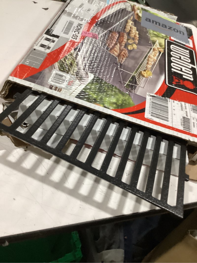 Condition photo showing Good Condition for weber replacement cooking grates for genesis e/s 300 gas grill