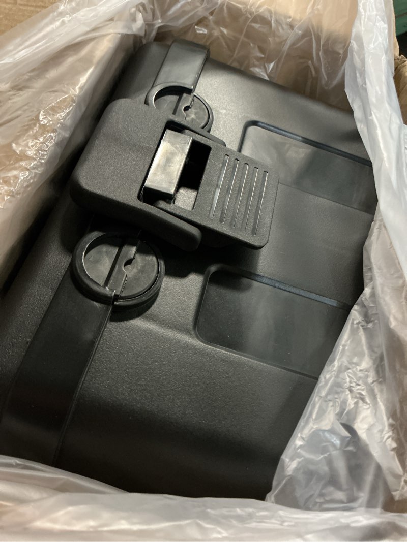 Condition photo showing Good Condition for hrensaw large outdoor electrical box waterproof(12.5x8.5x5inch),ip54 waterproof outdoor outlet covers,weatherproof extension cord covers protect outlet,plug,timer,power strip,holiday light,black large black