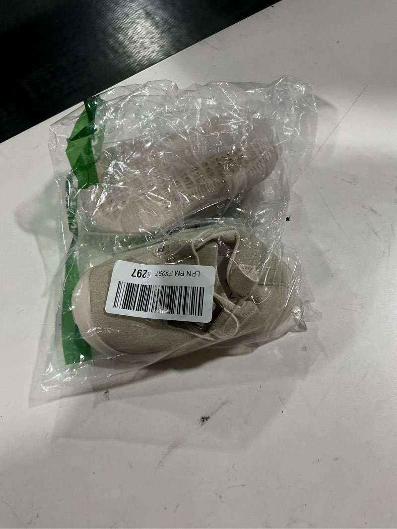 LeIsfIt Toddler Girls Boys Shoes Wide Barefoot Shoes Lightweight Fashion Dress Sneakers Kids Non-Sli