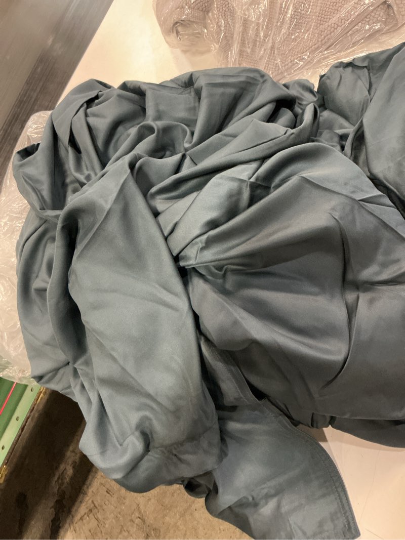 Condition photo showing Good Condition for stock nightfall bamboo sheet set bamboosheet nightfall 086 with flat sheet bamboo sheet set nightfall 6 kari keene bamboo sheet set 4x5 thumbnail (1) bamboo sheet set size: queen 