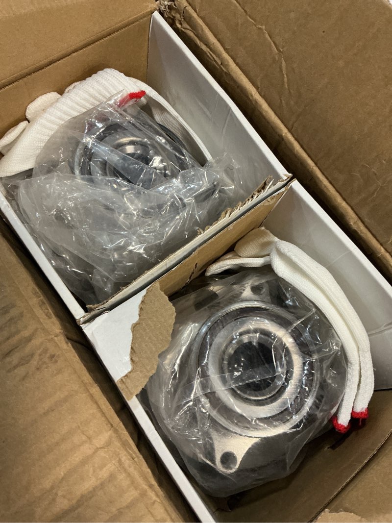 Condition photo showing New/Like New for PAROD Pair 513267 Front Wheel Bearing and Hub Assembly Compatible with 2009-2015 Honda Pilot, 2007-2013 Acura MDX, 2010-2013 Acura ZDX 5Lugs