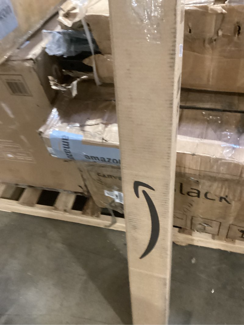 Condition photo showing Good Condition for Windsheer Lite Windsheer Lite Golf Umbrella, Multi, NAGolf Umbrella, Multi, NA New York Yankees