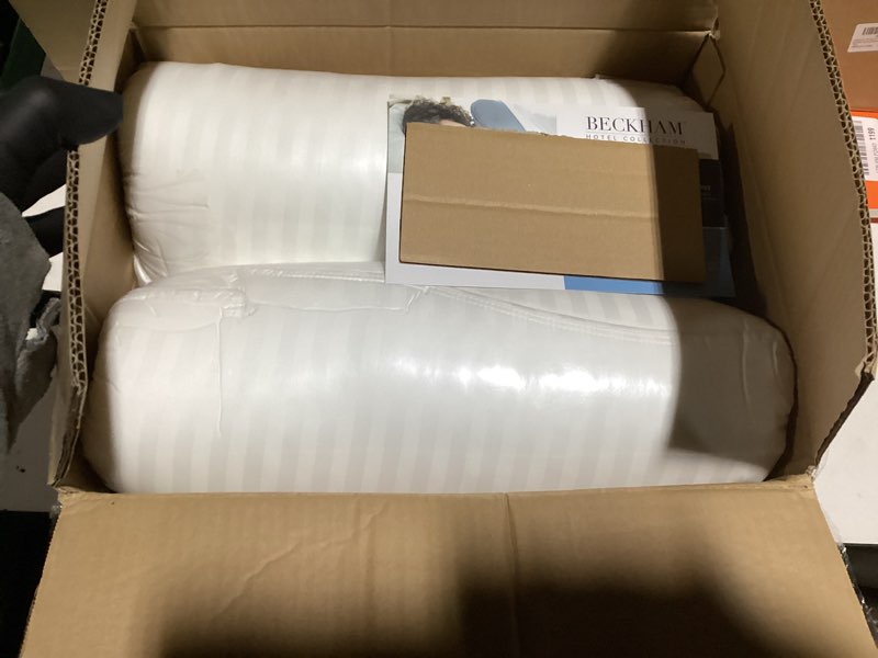 Condition photo showing Good Condition for Beckham Hotel Collection Bed Pillows King Size Set of 2 - Down Alternative Pillow for Back, Stomach or Side Sleepers King White