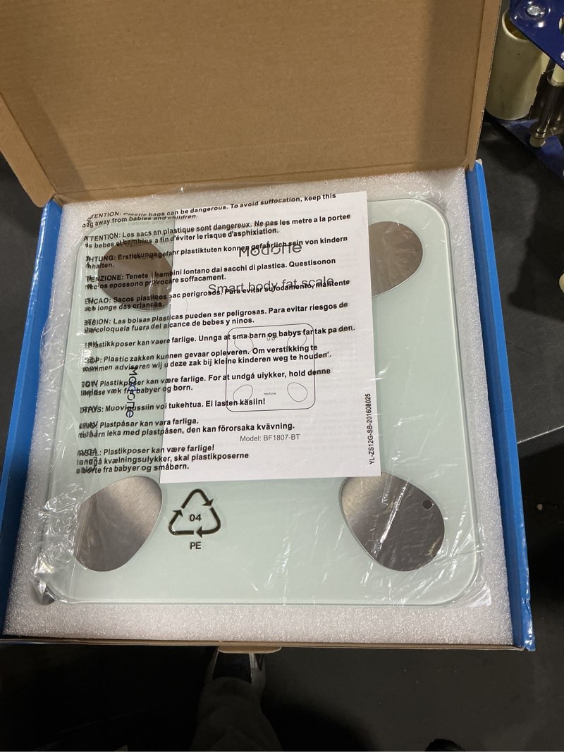 Condition photo showing New/Like New for GE Smart Scale for Body Weight: Body Fat, BMI, Digital Bathroom Scale - 14 Body Composition Analyzer Health Monitor, Highly Accurate Bluetooth Weighing Scale with App 400 lb, 11 Inch White 11-inch
