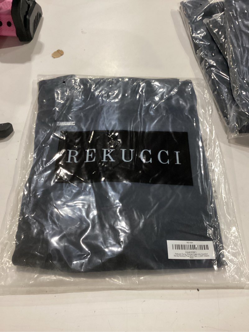 Condition photo showing New/Like New for rekucci curvy woman ease into comfort barely bootcut plus size pant 14 plus tall black