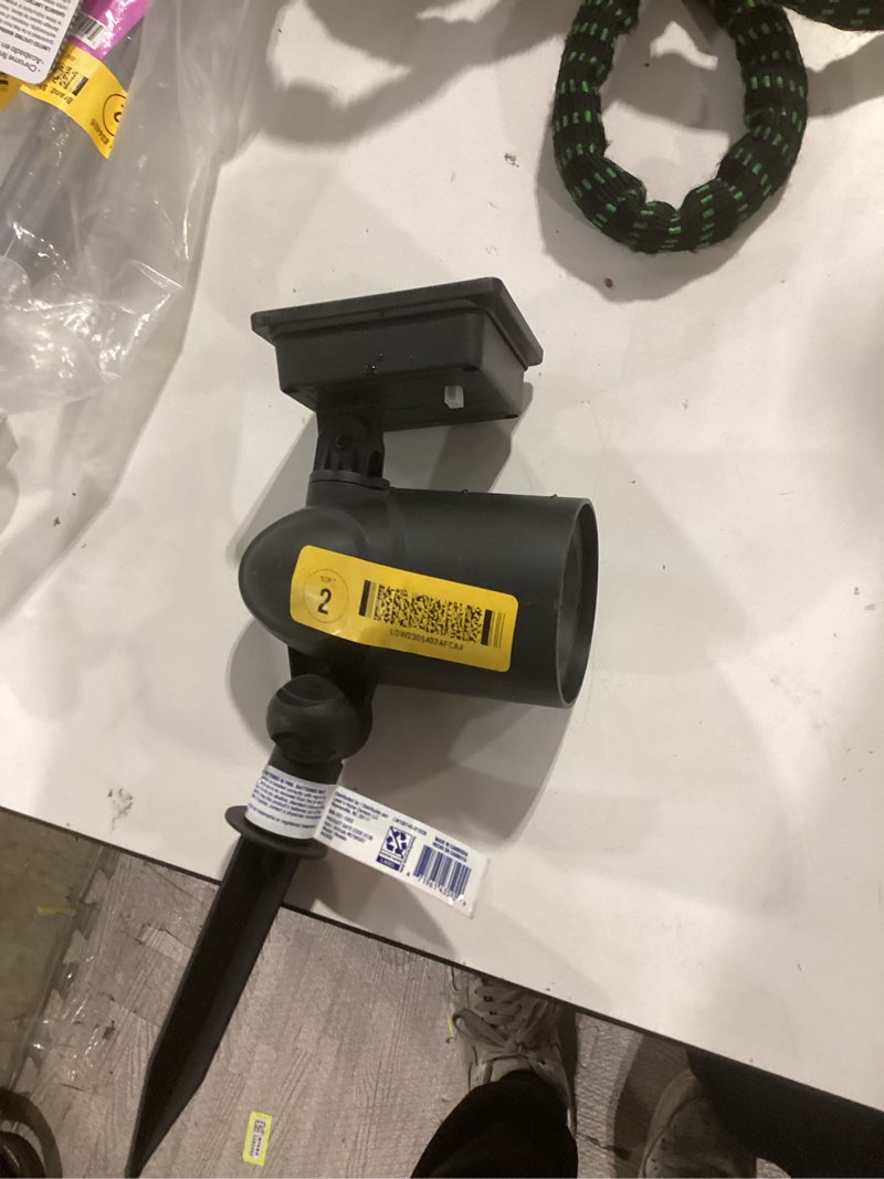 Condition photo showing Good Condition for harbor breeze 30 -lumens matte black warm white solar led spot light