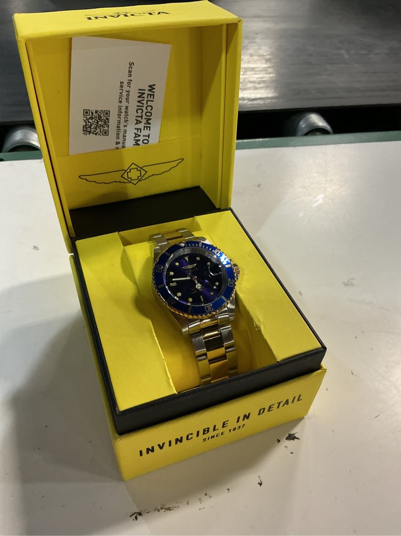 Condition photo showing Good Condition for invicta men's diver wristwatch blue dial two-tone metal bracelet analog round